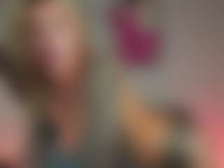 Live cam show with Chasey - Cumshot on SxyPornLive