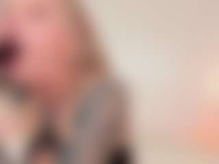 Live cam show with Chasey - Natural on Camsoda