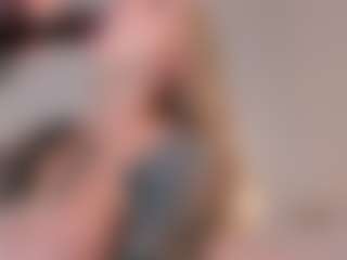 Live cam show with Chasey - Fuck on Camsoda