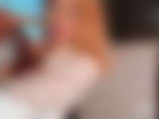 Live cam show with Chasey - Moaning on camwithhim.com