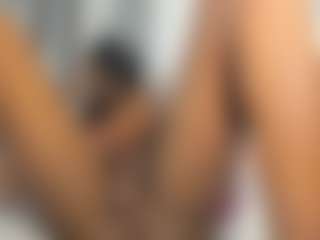 Live cam show with Melissa - Black Hair on LiveSexCams6