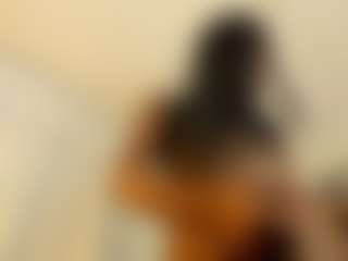 Live cam show with Melissa - Small Tits on StripNow