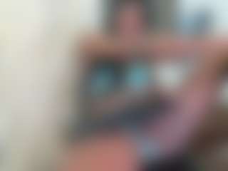Live cam show with Melissa - Gray Eyes on CamwithHer