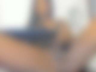 Live cam show with Melissa - Gray Eyes on Camsoda