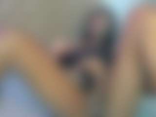 Live cam show with Melissa - Tease on CamClone