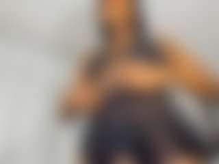 Live cam show with Melissa - Italian on hrnylive.com | colombia
