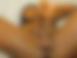 Show live cam dengan Melissa - Small Tits di Camsoda