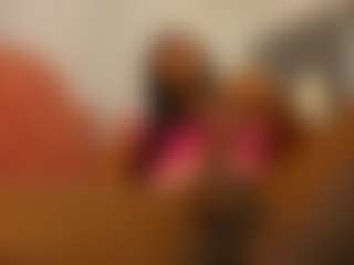 Live cam show with Melissa - Black Hair on Camsoda