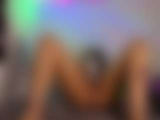 Live cam show with Miss-Devil-S - Facial on CamwithHer