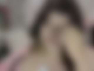 Live cam show with Camille - Middle Aged on Hubzter Live