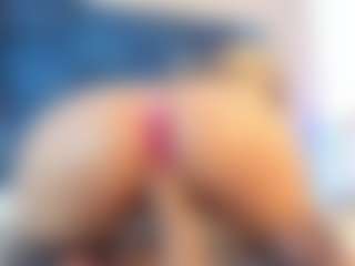 tokioshuang's Live Sex Cam Show