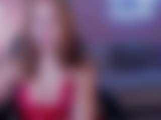 Live cam show with ArianaNova - Small Tits on iamadamtest123.com