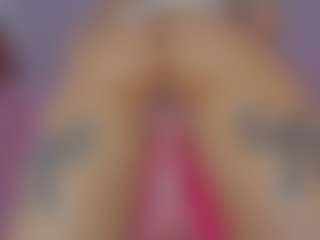 Live cam show with bansheescreams - Smoking on Camsoda