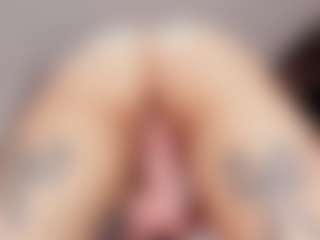 bansheescreams's Live Sex Cam Show