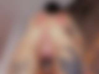 Live cam show with bansheescreams - Smoking on googirlz