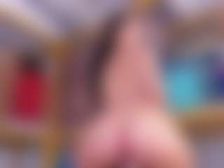 Eliigh's Live Sex Cam Show