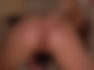 Live cam show with LisanBrown - Camel Toe on CamClone