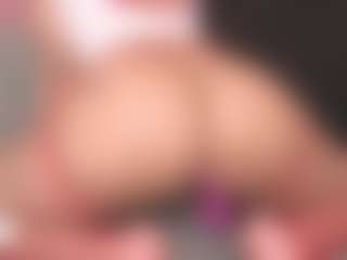 Luana's Live Sex Cam Show