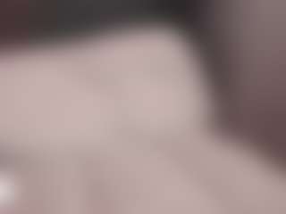Luana's Live Sex Cam Show