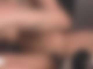 Luana's Live Sex Cam Show