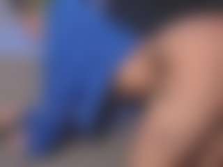 Luana's Live Sex Cam Show