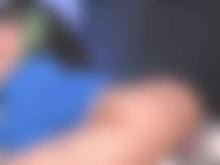 Luana's Live Sex Cam Show