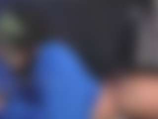 Luana's Live Sex Cam Show