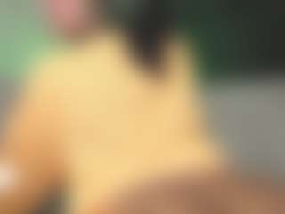 Luana's Live Sex Cam Show