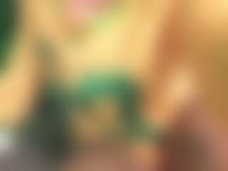 Luana's Live Sex Cam Show