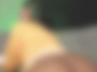Luana's Live Sex Cam Show