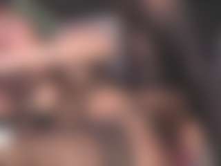 Luana's Live Sex Cam Show