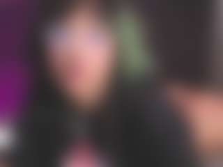 Luana's Live Sex Cam Show
