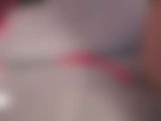 Luana's Live Sex Cam Show