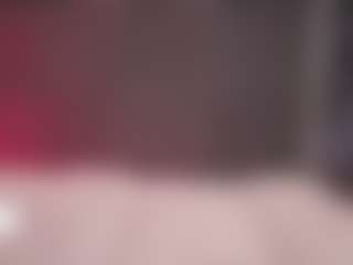 Luana's Live Sex Cam Show