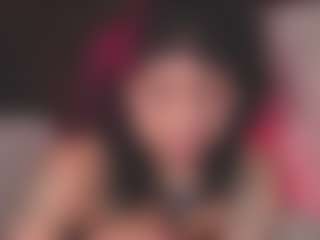 Luana's Live Sex Cam Show