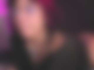 Luana's Live Sex Cam Show