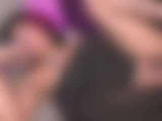 Luana's Live Sex Cam Show