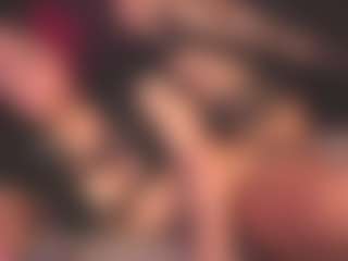 Luana's Live Sex Cam Show