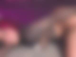 Luana's Live Sex Cam Show