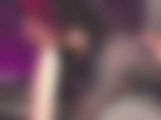 Luana's Live Sex Cam Show