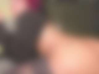 Luana's Live Sex Cam Show