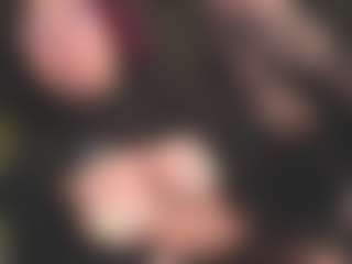 Luana's Live Sex Cam Show