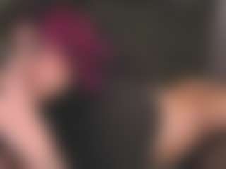 Luana's Live Sex Cam Show