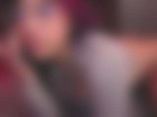 Luana's Live Sex Cam Show