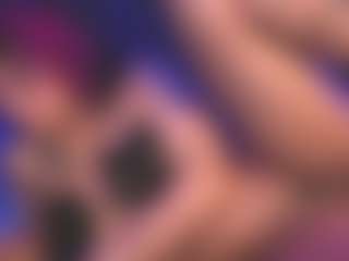 Luana's Live Sex Cam Show