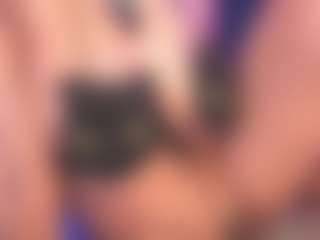 Live cam show with Luana - Hairy Pussy BBW on fapnchat