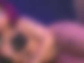 Luana's Live Sex Cam Show