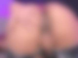 Luana's Live Sex Cam Show