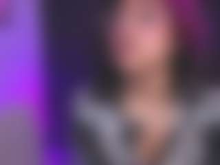 Luana's Live Sex Cam Show