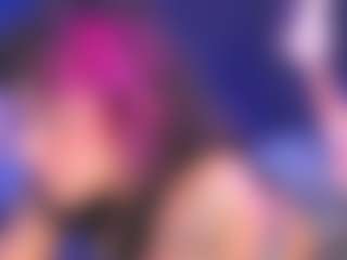 Luana's Live Sex Cam Show